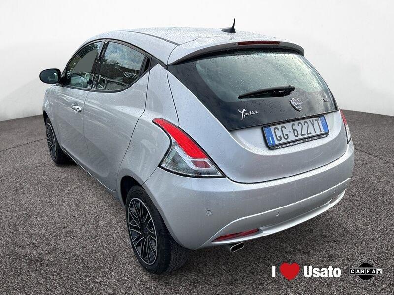 Lancia Ypsilon III 2021 1.0 firefly hybrid Gold s&s 70cv