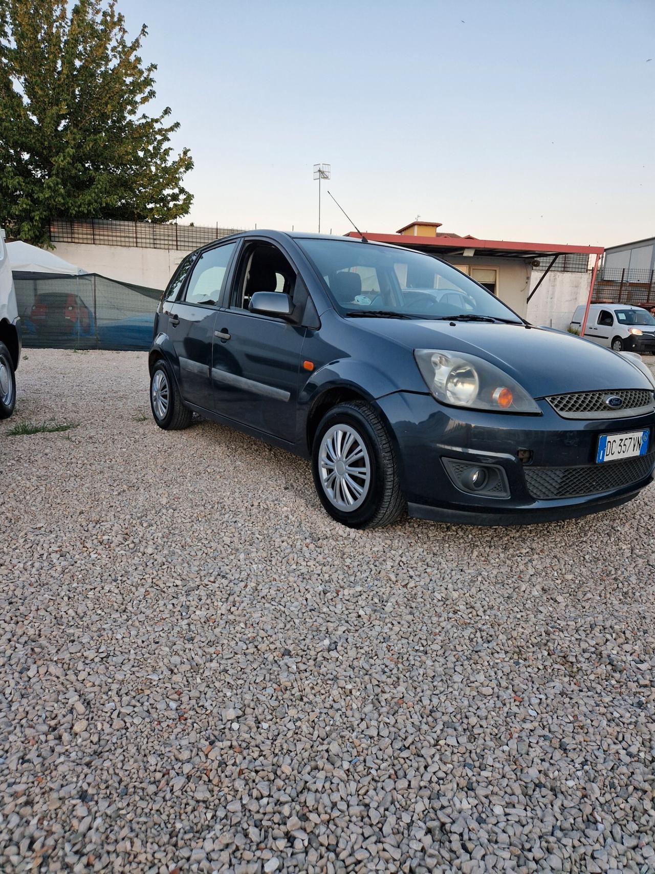 Ford Fiesta 1.4 TDCi 5p. Titanium