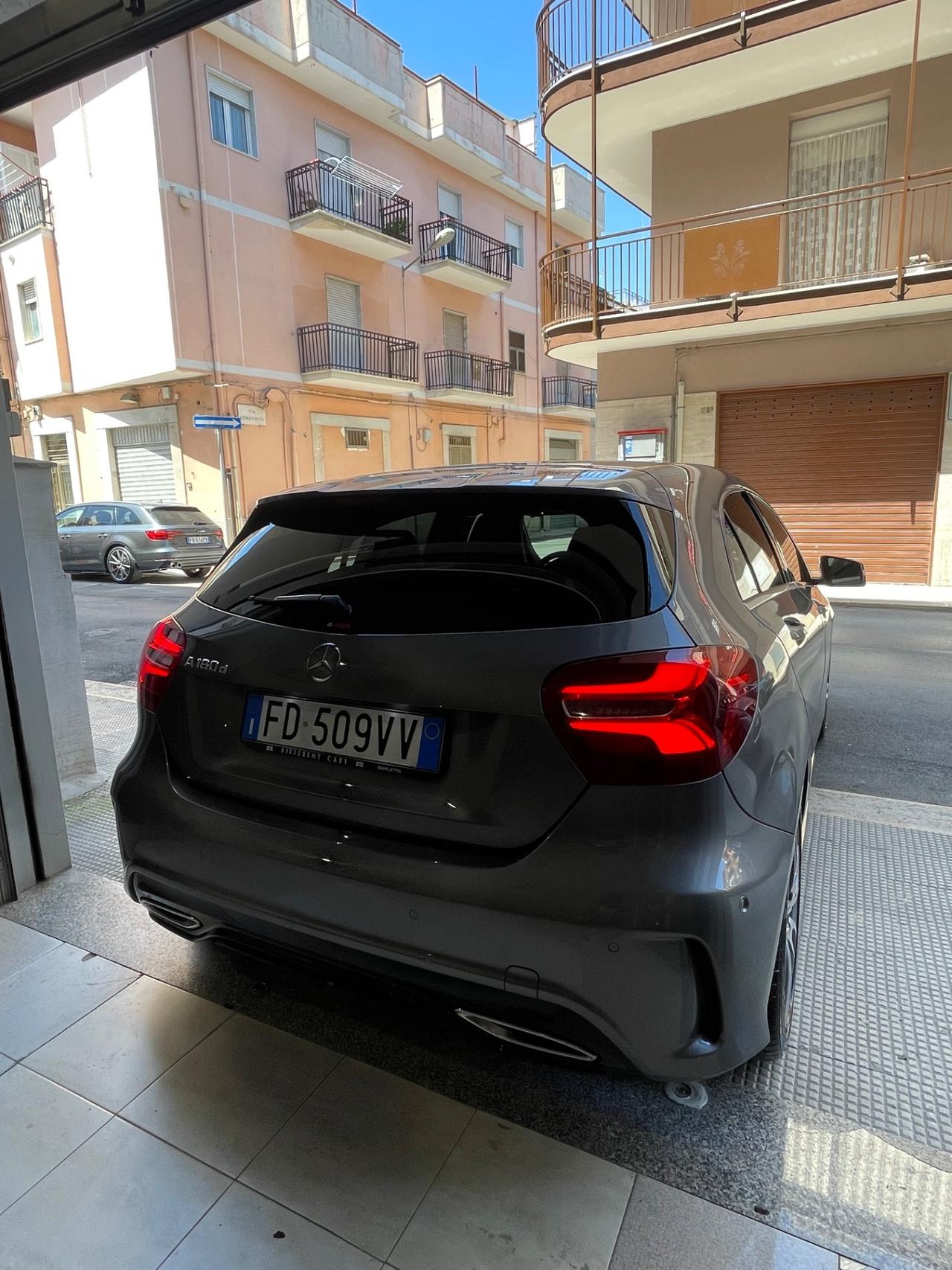 Mercedes-benz A 180 d Automatic Premium Amg