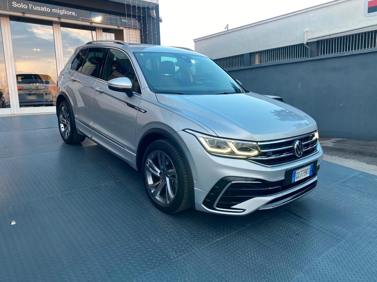 Volkswagen Tiguan 2.0 TDI 200 CV SCR DSG 4MOTION R-Line