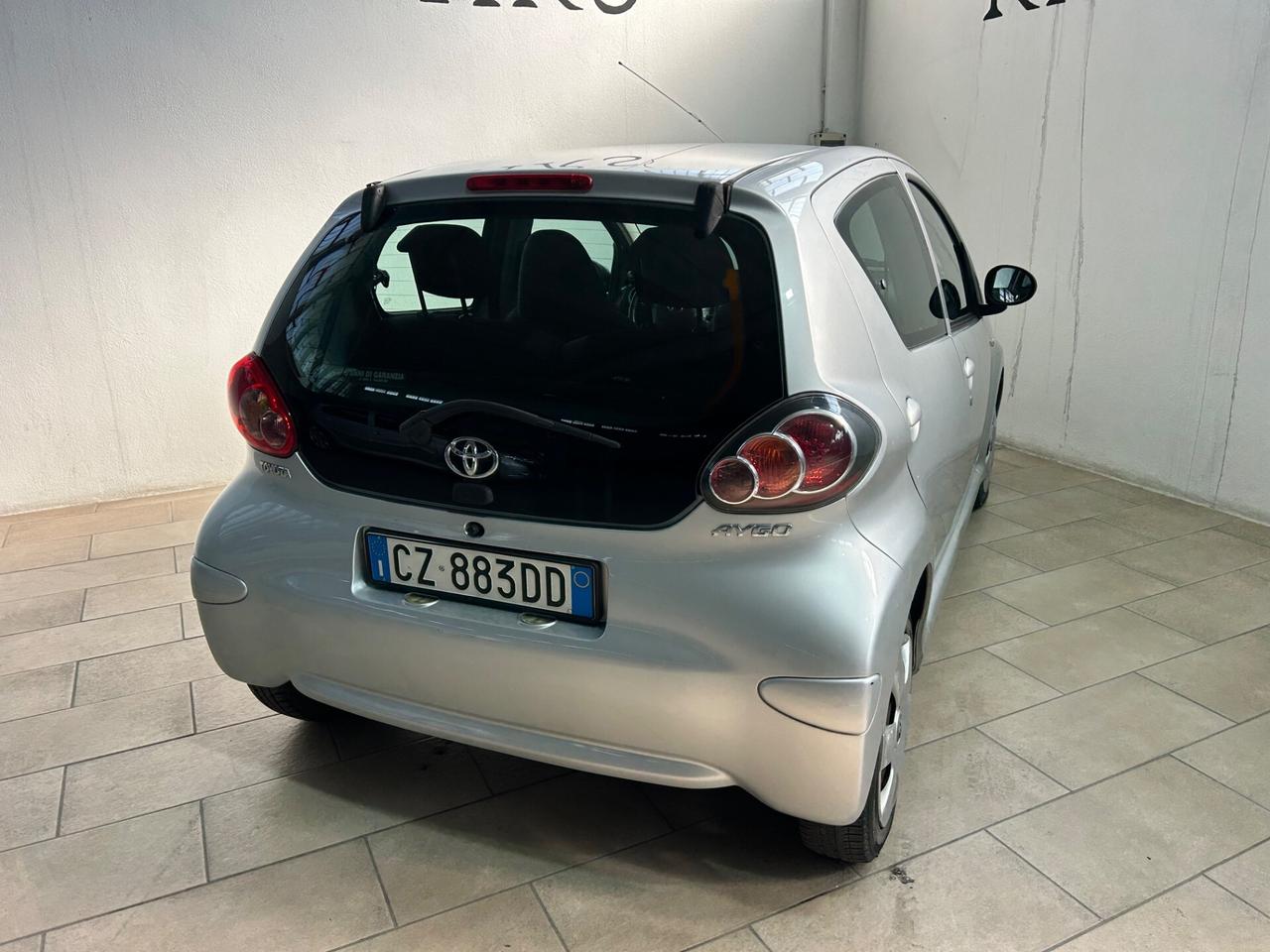 Toyota Aygo 1.0 12V VVT-i 5 porte