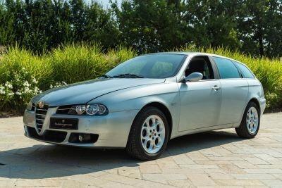 Alfa Romeo 156 JTD 16V DISTINCTIVE - ALF00220