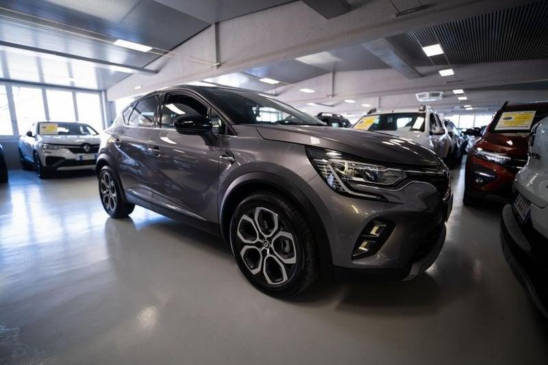 Renault Captur 1.6 E-Tech hybrid Techno Fast Track 145cv auto