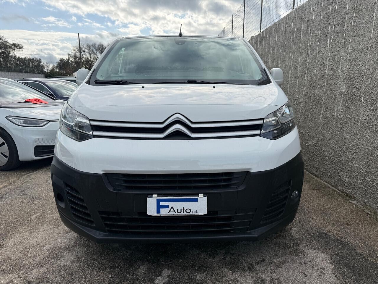 Citroen Jumpy BlueHDi 122cv(90kw),clima,bluetooth,cruise,ecc.