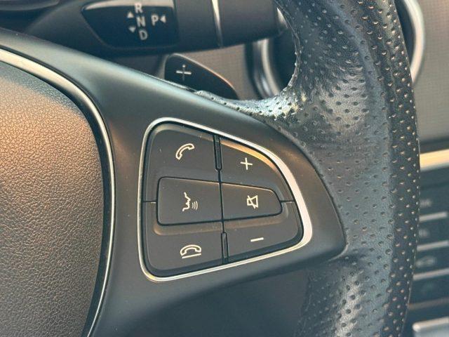 MERCEDES-BENZ GLA 200 d Automatic 4Matic Sport