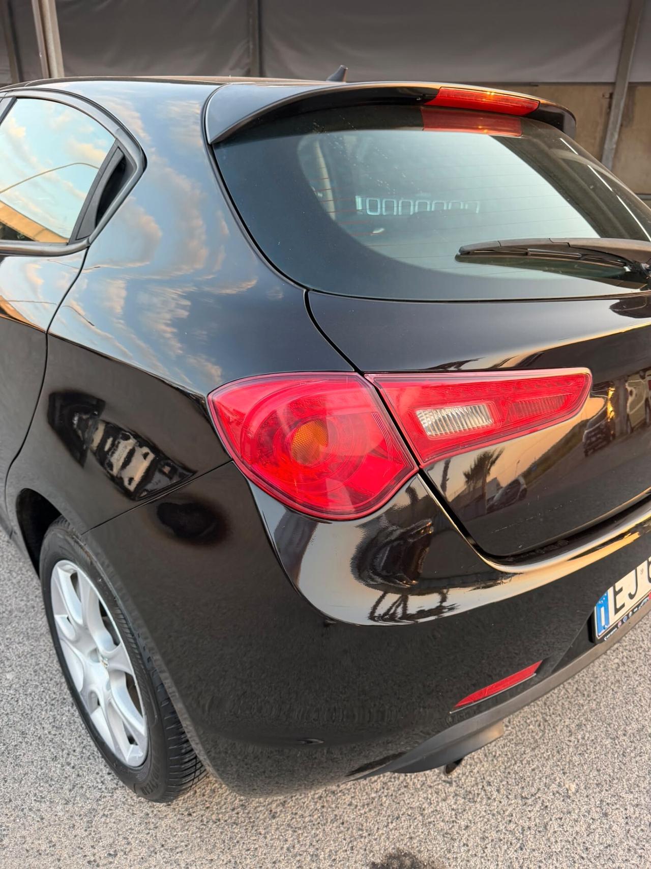 Alfa Romeo Giulietta 2.0 JTDm-2 140 CV Exclusive