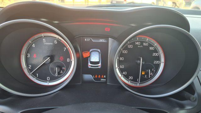 SUZUKI Swift 1.2 Hybrid Top