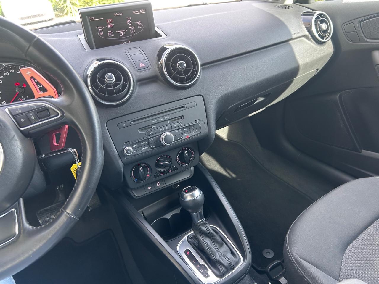 Audi A1 1.6 TDI S tronic Attraction