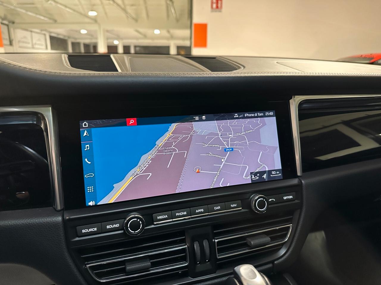 Porsche Macan 2.0 TETTO - PASM RETROCAMERA TAGLIANDI UFF.