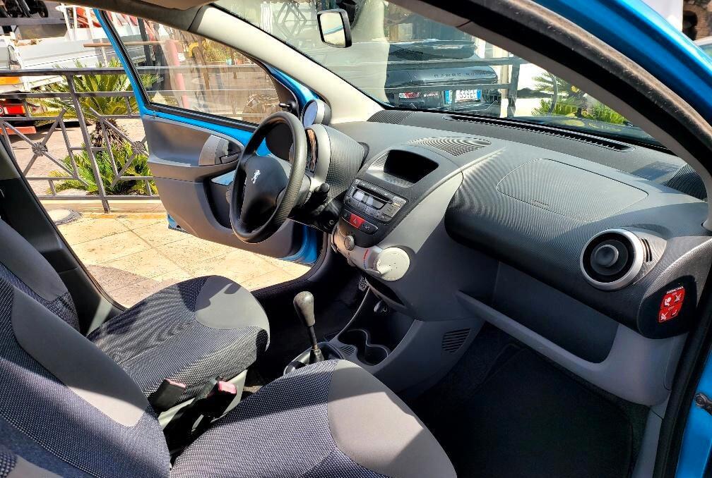 Peugeot 107 1.0 allure