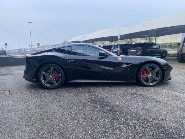 FERRARI F12 berlinetta