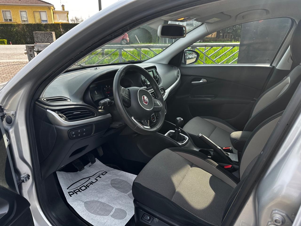 Fiat Tipo 1.6 Mjt 4 porte Opening Edition