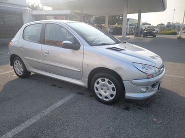 PEUGEOT 206+- BENZINA- OK NEOPATENTATI