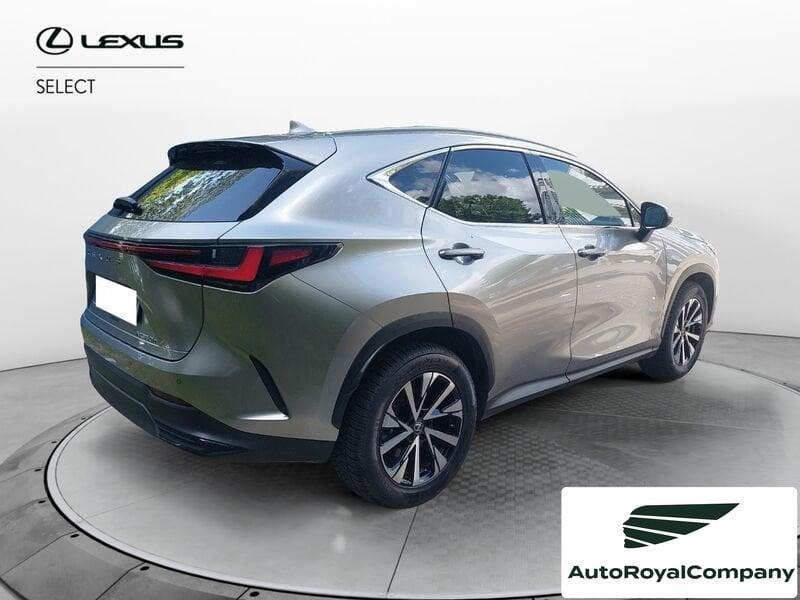 Lexus NX Hybrid Premium 4WD MY22