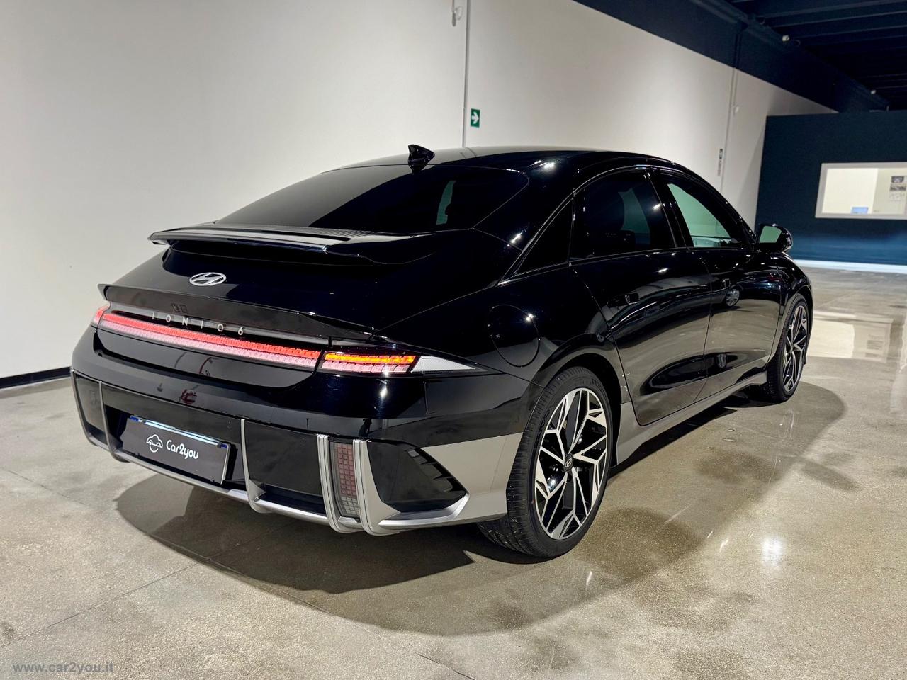 HYUNDAI Ioniq 6 77.4 kWh Evolution