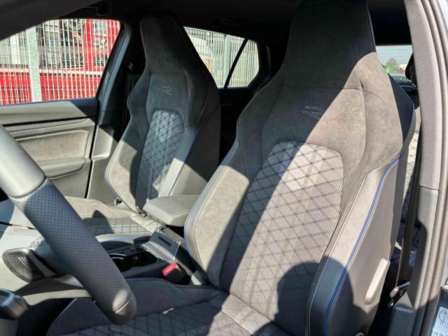 VOLKSWAGEN Golf 2.0 TDI 150 CV DSG SCR R-Line 30 YEARS