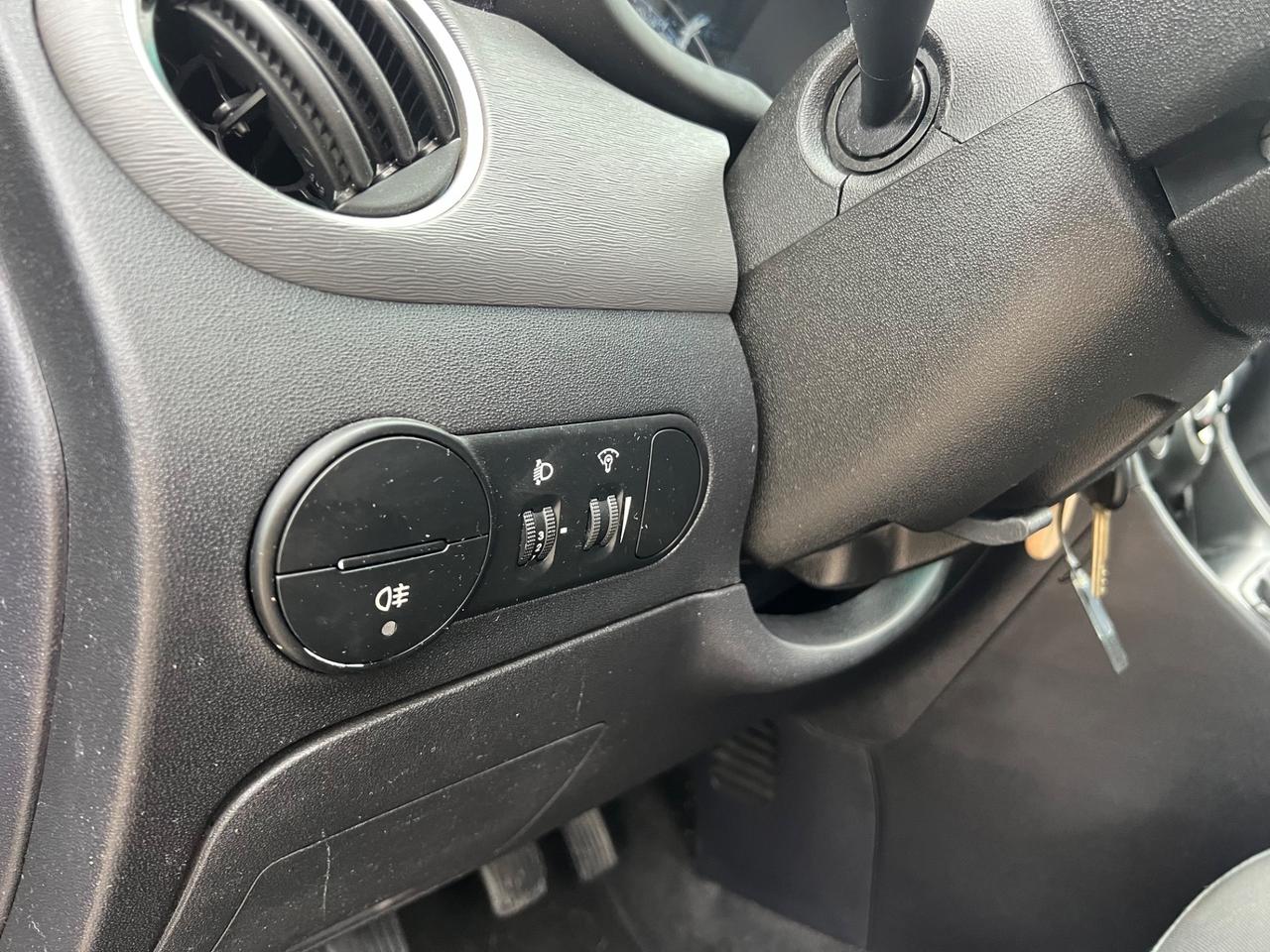 Hyundai i10 1.1 Classic - scadenza bombole 2033