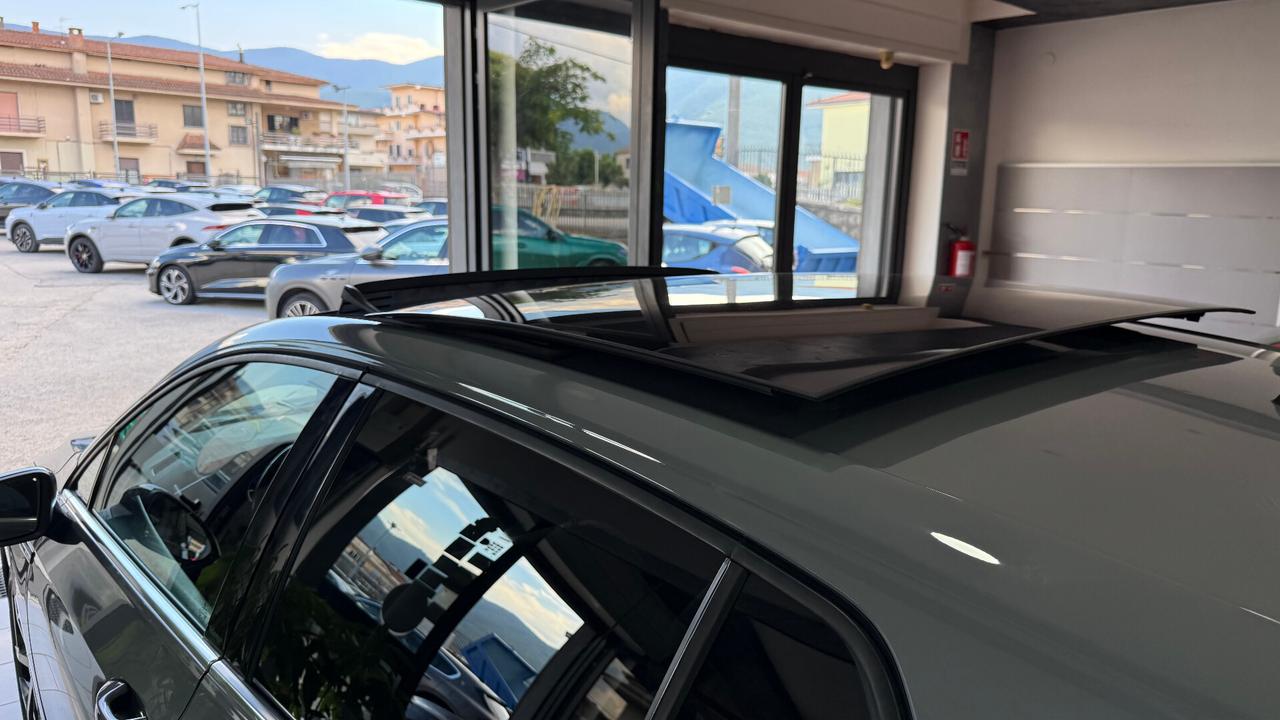 VOLSWAGEN GOLF 2.0 TDI 150 CV TETTO
