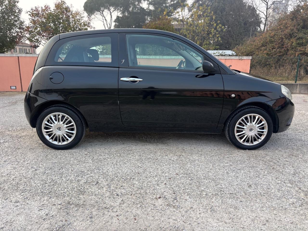 Lancia Ypsilon 1.2 Argento