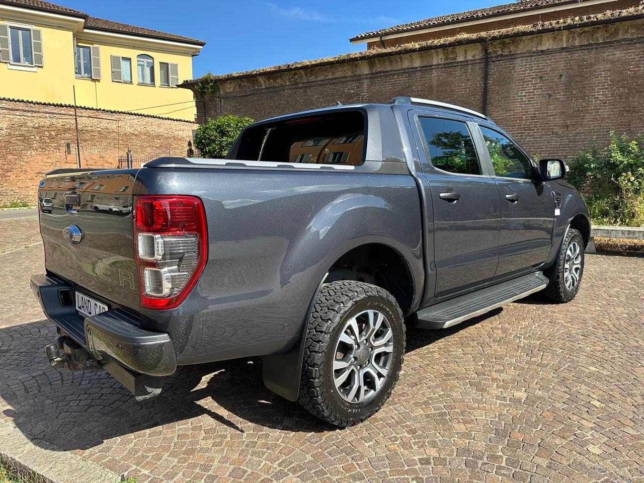 Ford Ranger 2.0 TDCi 213CV DC Wildtrak 5 posti