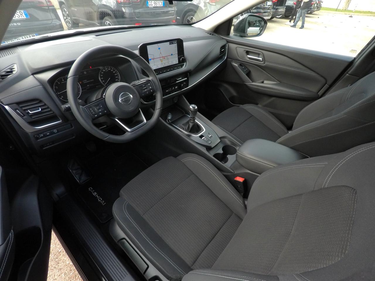 Nissan Qashqai MHEV 140 CV Business