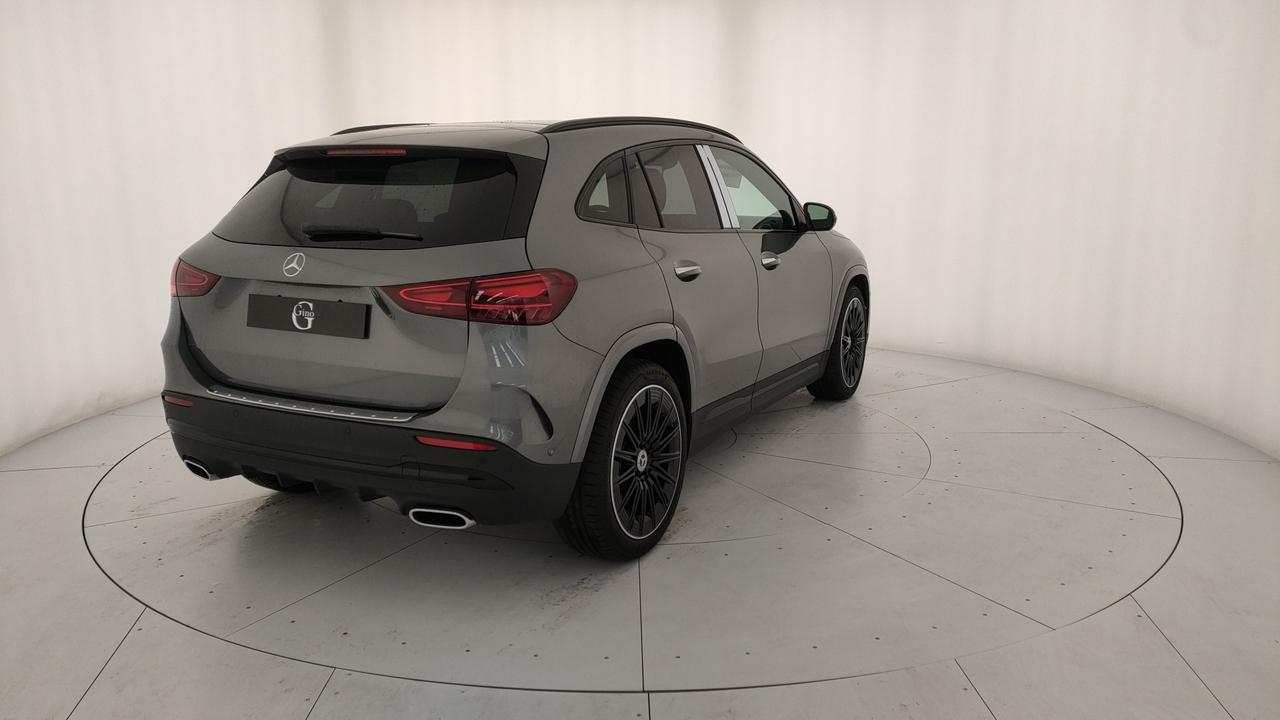 Mercedes-Benz GLA 200 d automatic