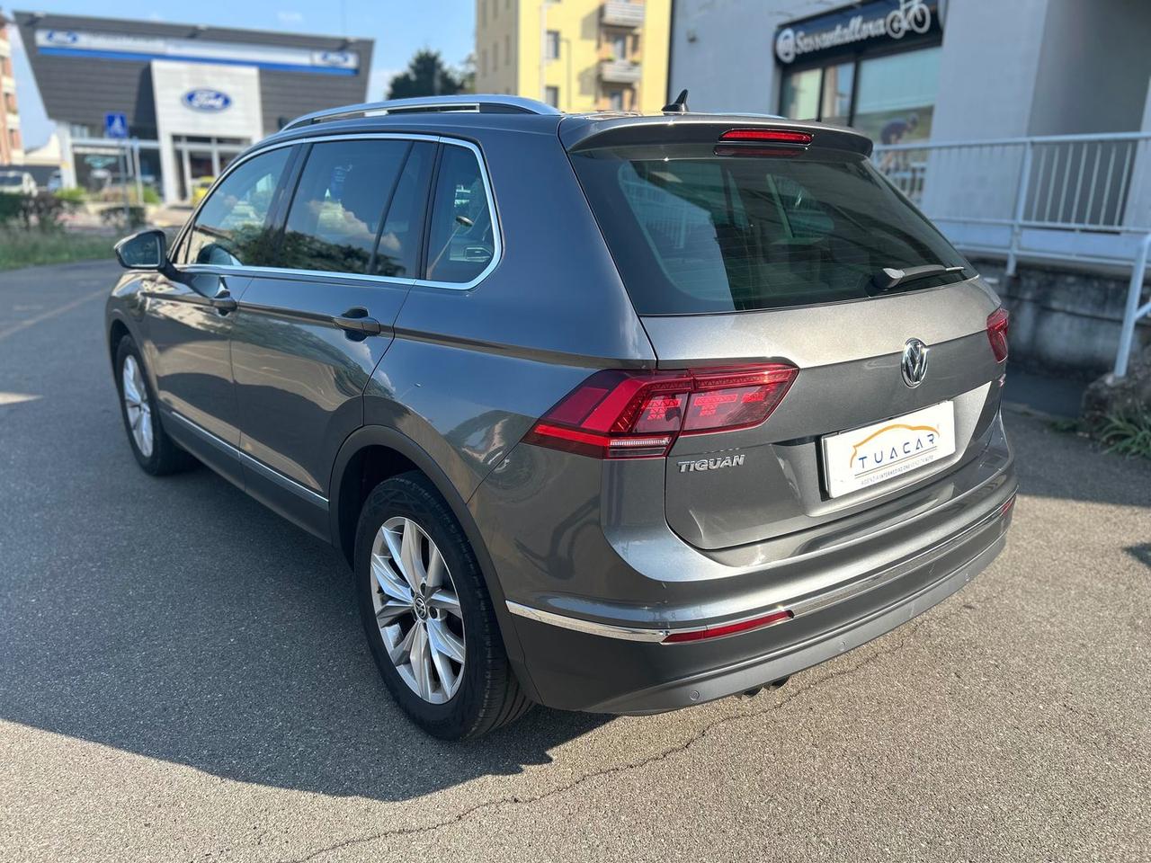 Volkswagen Tiguan Advanced 2.0 TDI #6541