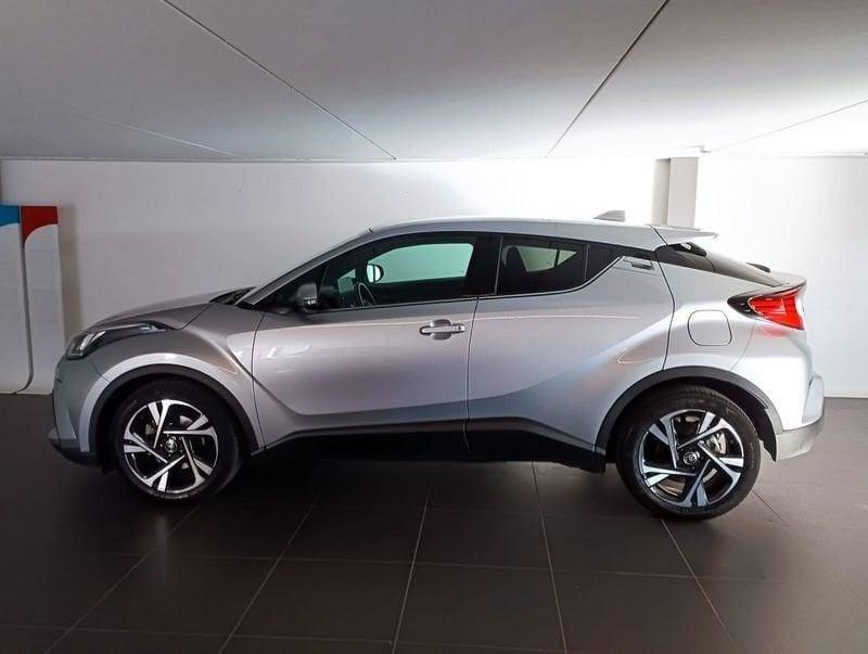 Toyota C-HR 1.8 Hybrid E-CVT Trend