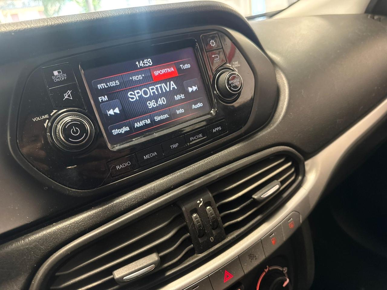 Fiat Tipo 1.4 T-Jet 120CV GPL SW Lounge