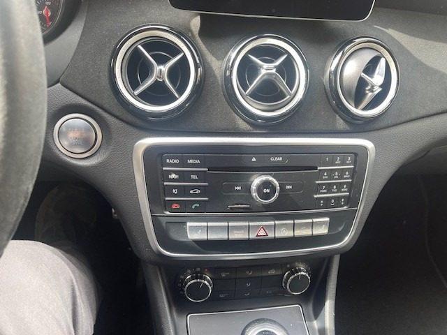 MERCEDES-BENZ A 180 SPORT EDITION