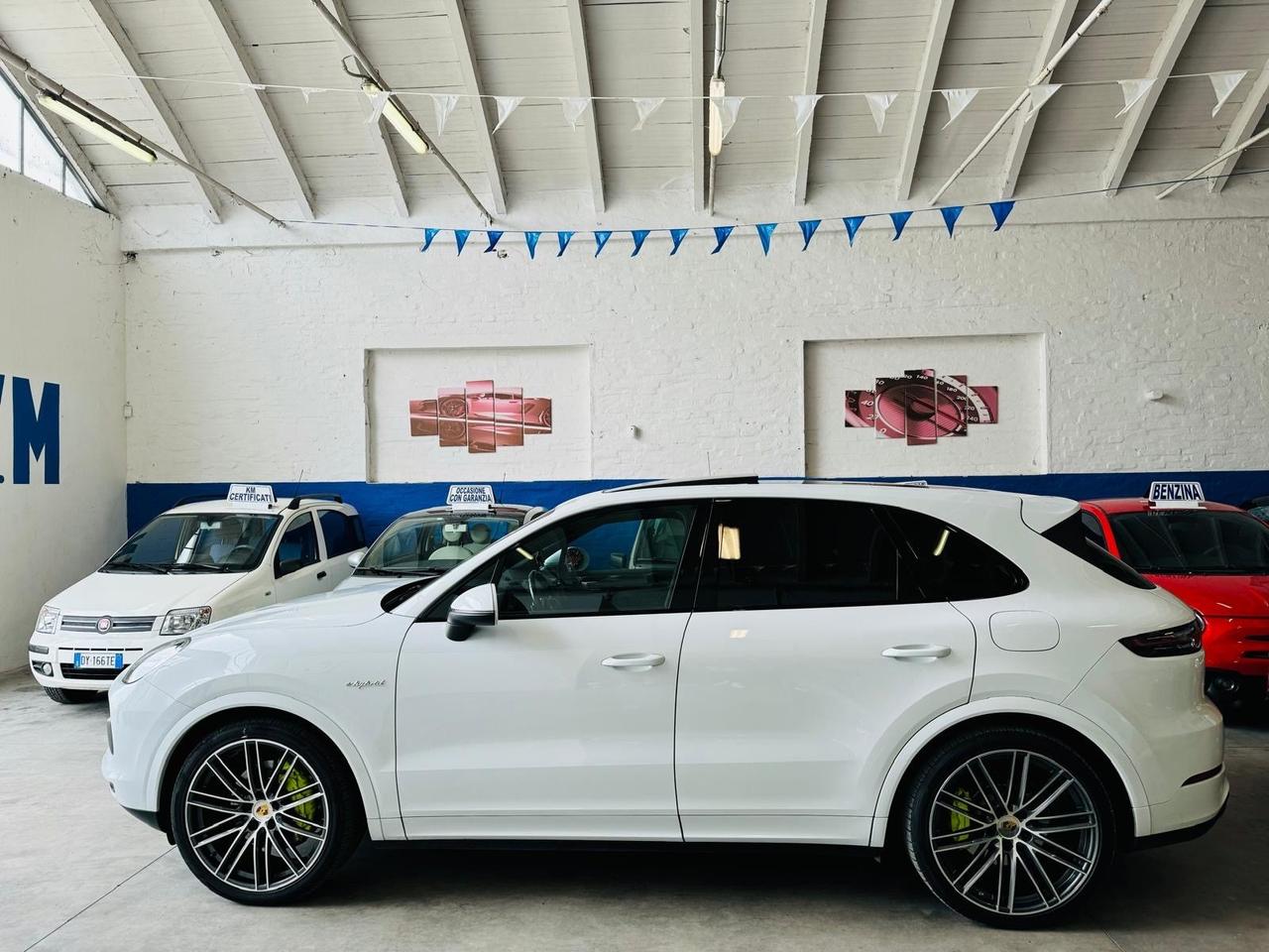 Porsche Cayenne Coupé 3.0 V6 E-Hybrid