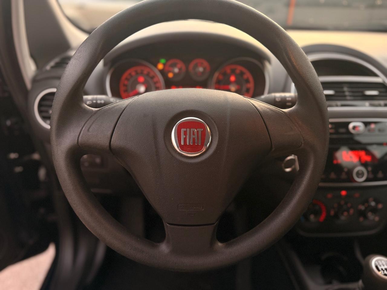 Fiat Punto 1.2 8V 5 porte Street