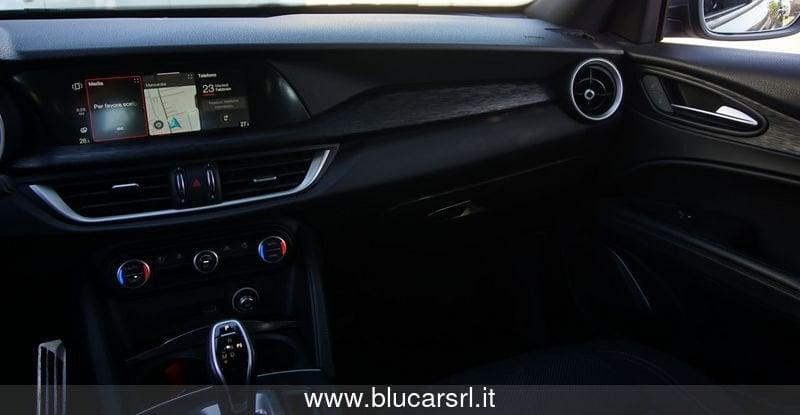 Alfa Romeo Stelvio 2.2 Turbodiesel 160 CV AT8 RWD Business AUTOCARRO