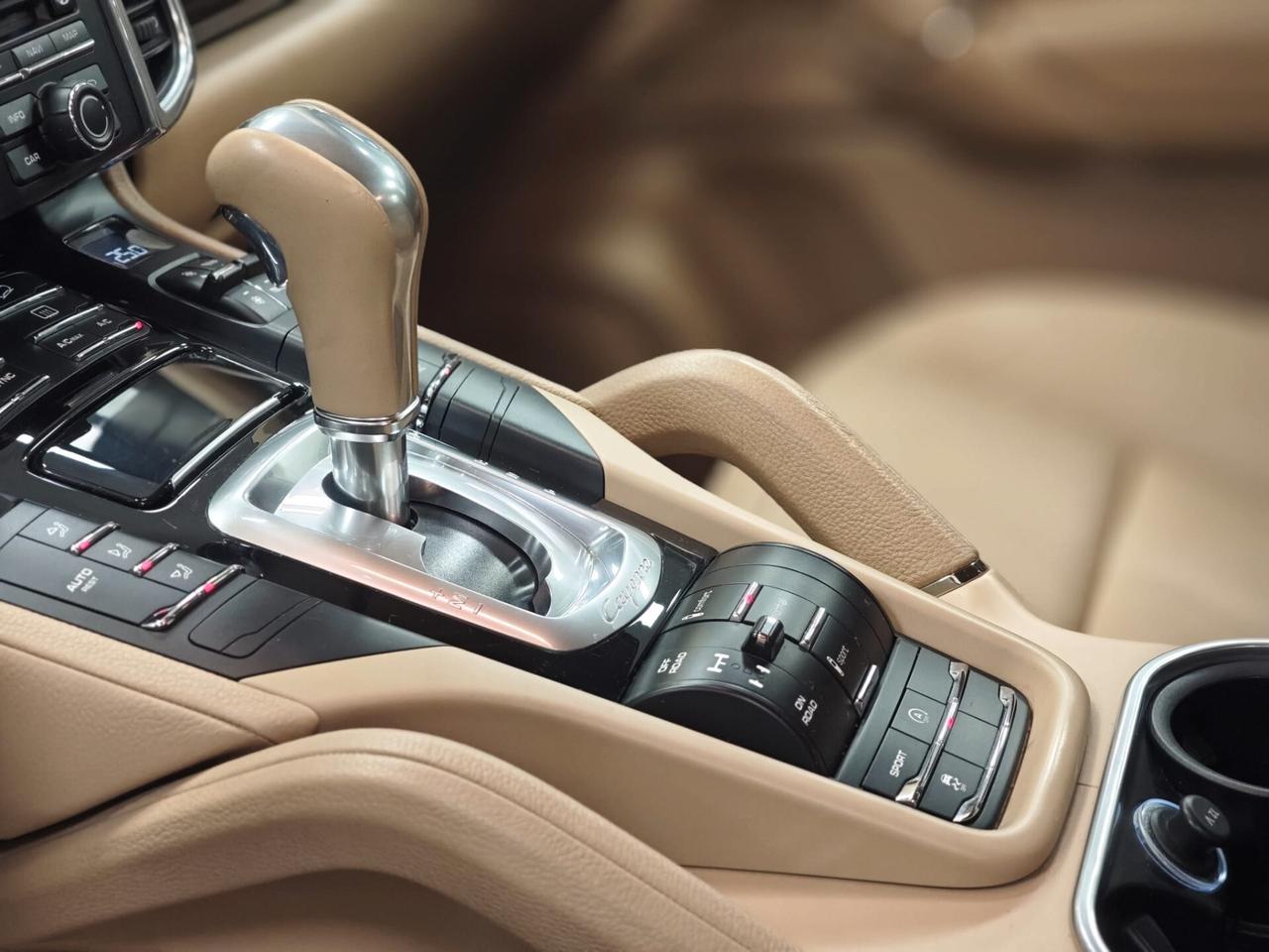 Porsche Cayenne 3.0 Diesel 250CV Platinum Edition