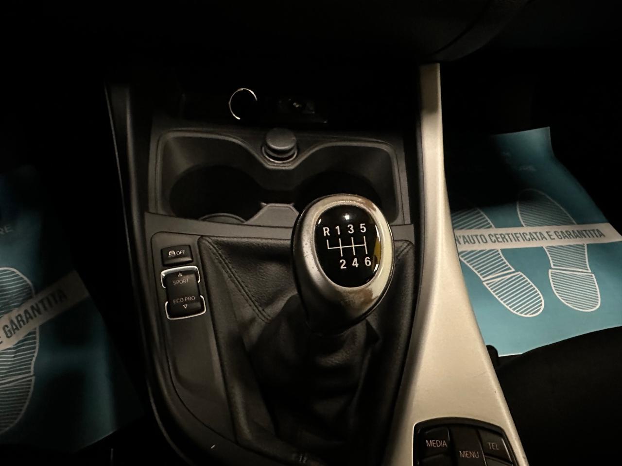 Bmw 116 116d 5p. Urban