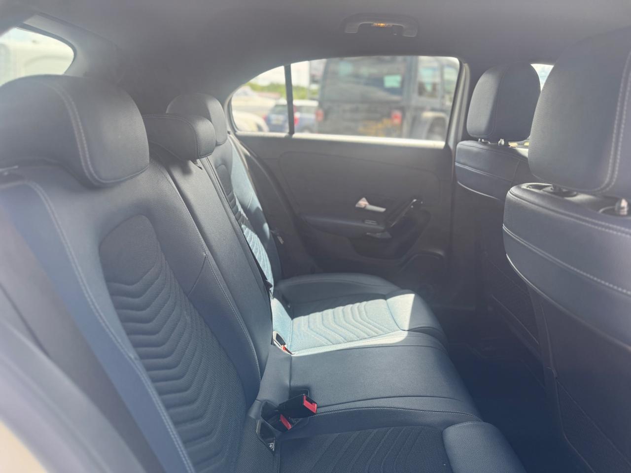 Mercedes-benz A 180 A 180 d Automatic Premium