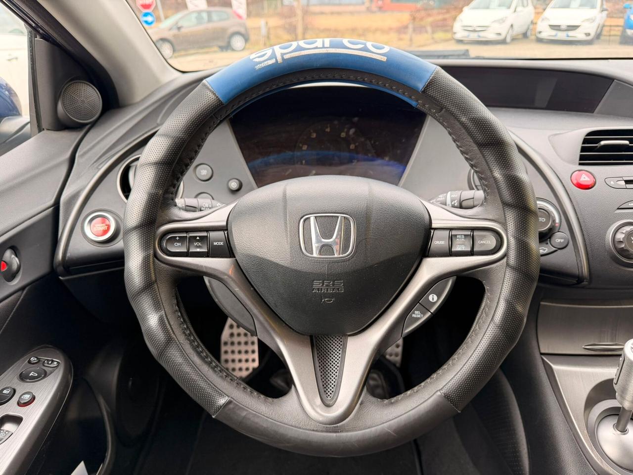 Honda Civic 011 1.4 i-VTEC 5p. Elegance