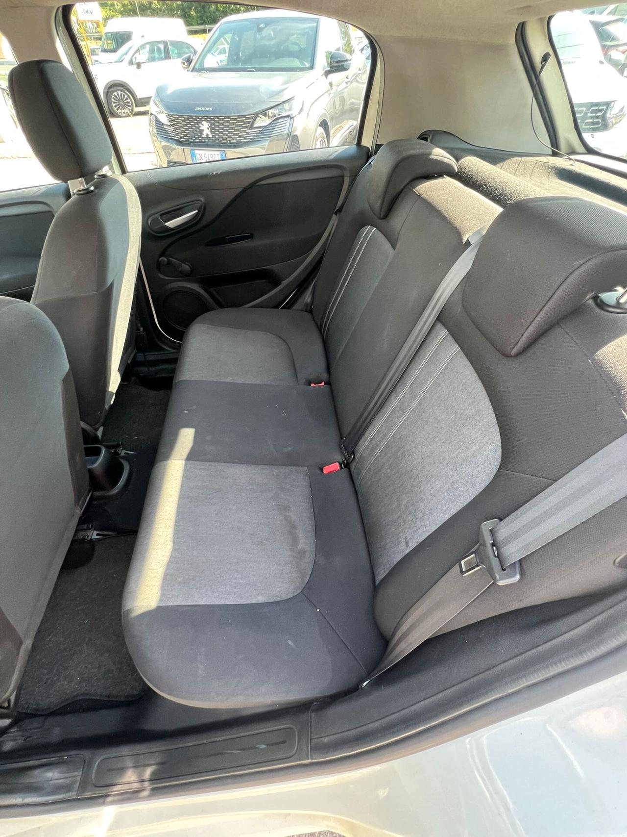 Fiat Punto 1.3 MJT II 75 CV 5 porte