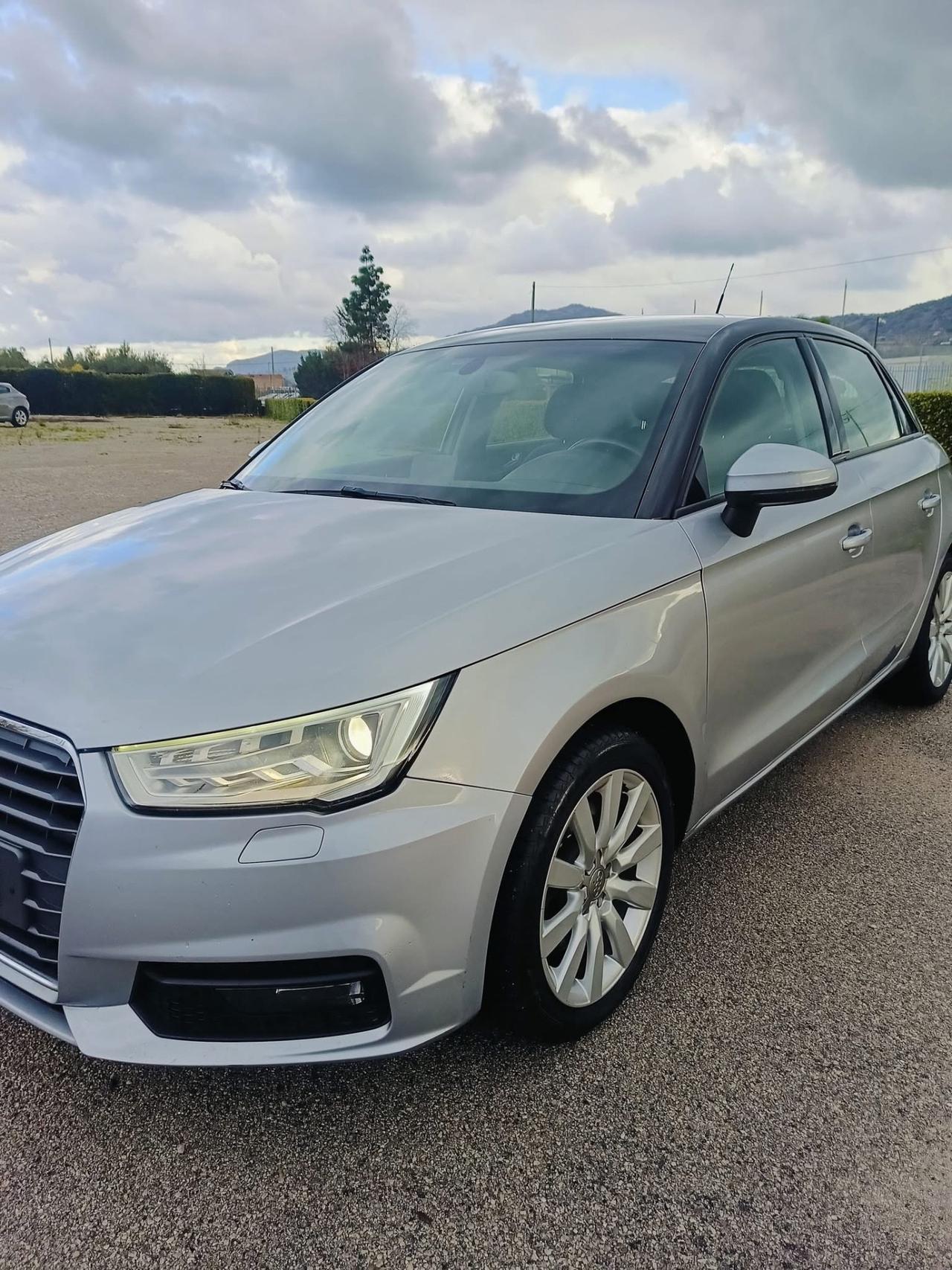 Audi A1 SPB 1.6 TDI 115 CV Restyling Led Navi