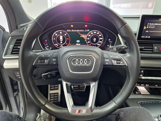 AUDI Q5 40 TDI quattro S line plus