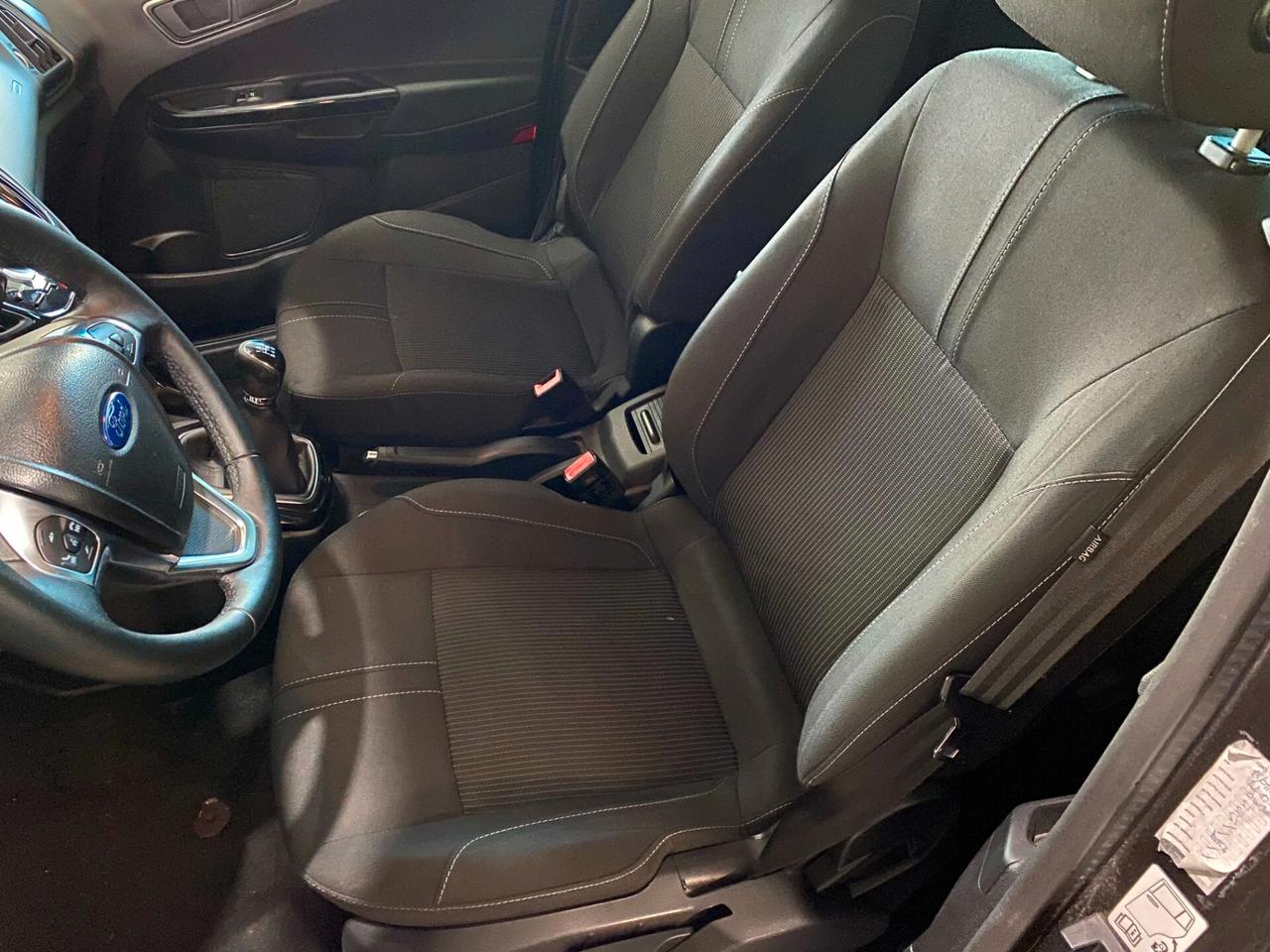 Ford B-Max 1.5 TDCi 95 CV Titanium-2017