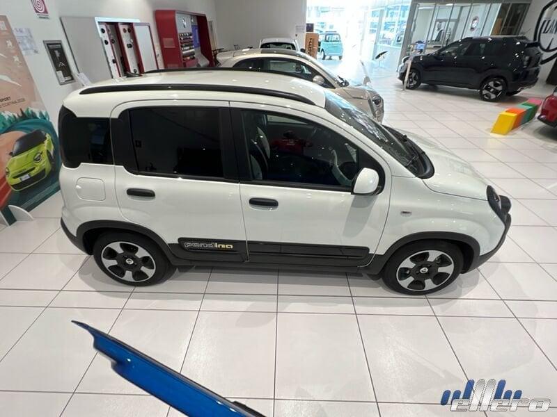 FIAT Panda MY25 1.0 Hybrid PANDINA CROSS