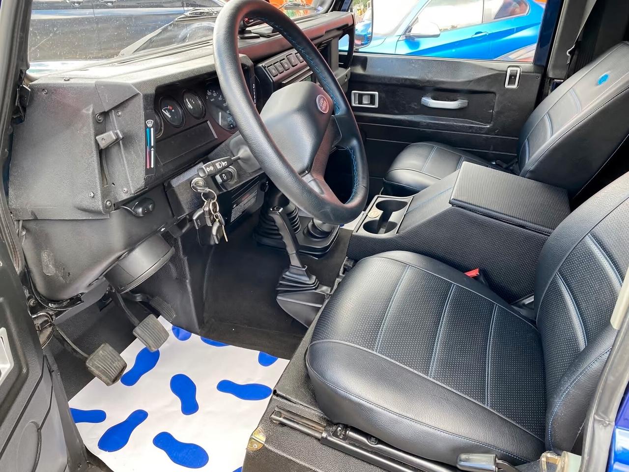 Land Rover Defender 90 2.5 Td5 Station Wagon S