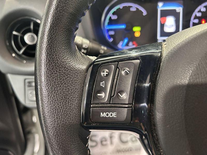 Toyota Yaris Hybrid 1.5 Hybrid Trend White Edition AREA C FREE