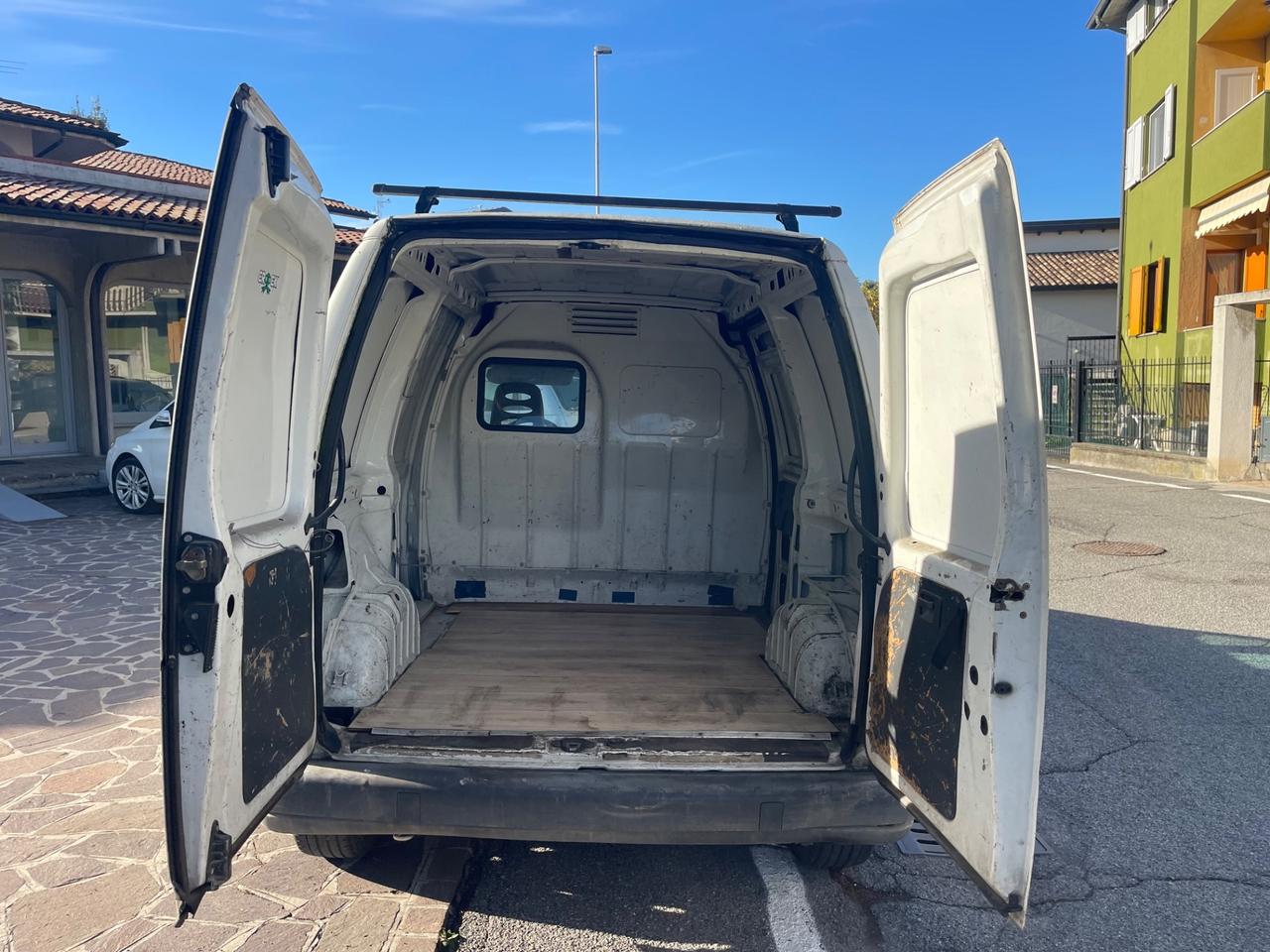 Peugeot Expert 220C 2.0 HDi PC Comfort Furgone