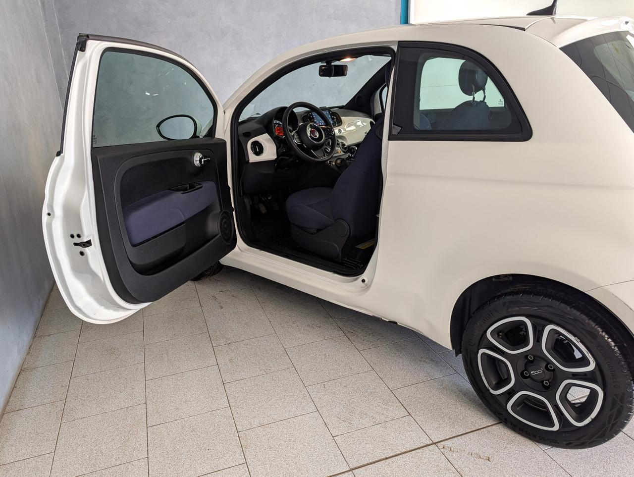 Fiat 500 1.0 Hybrid 70cv Club