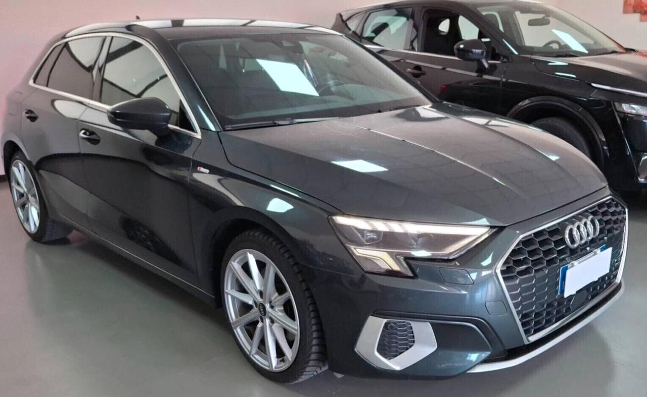 Audi A3 SPB 35 TFSI S line edition Fari full led