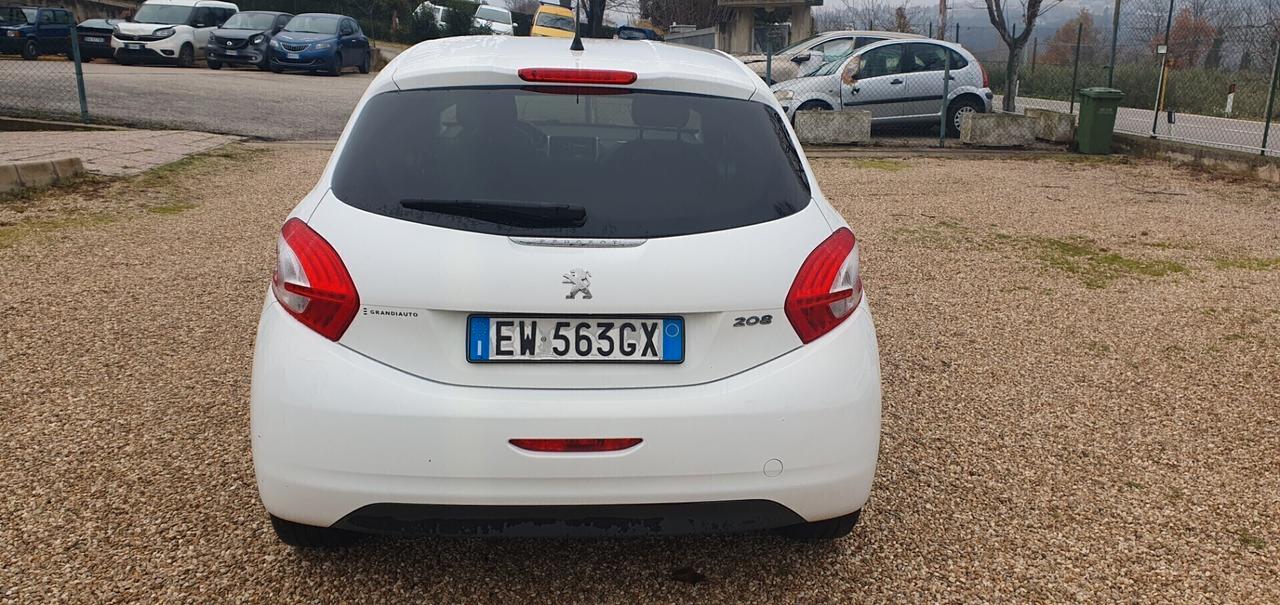 Peugeot 208 PureTech 82 5 porte Active