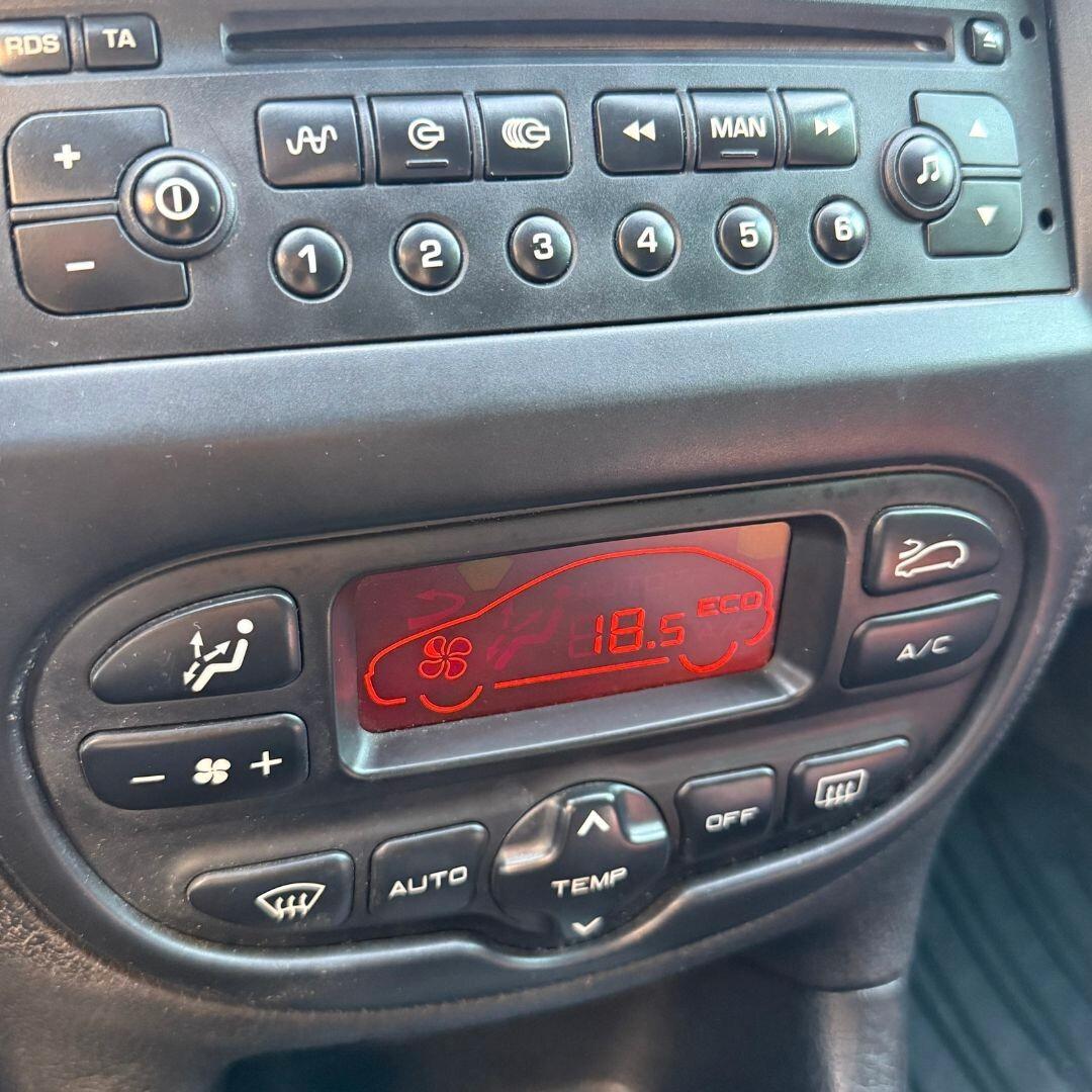 Peugeot 206 1.4 HDi **NEOPATENTATI**