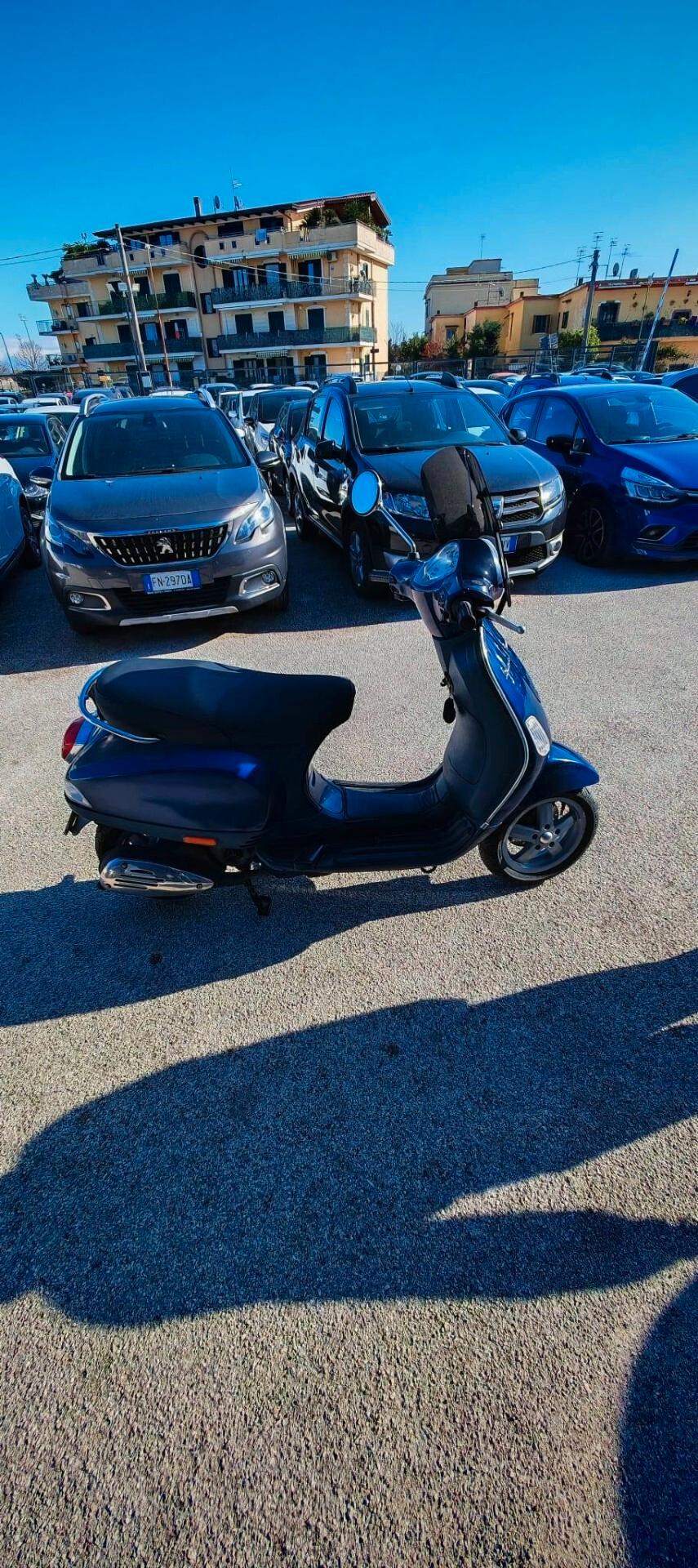 Piaggio Vespa MAXI MOTO S.ANTIMO